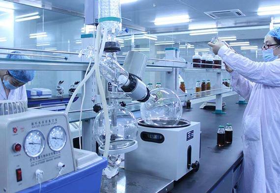 了解歐盟標準化妝品OEM代工廠 品質與合規的關鍵